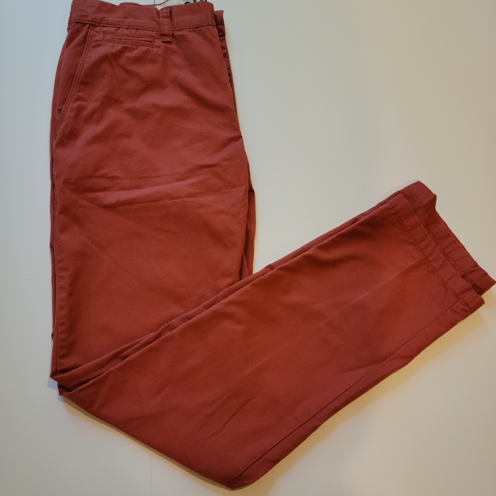 Old Navy Slim Fit Chinos - Picture 1 of 4